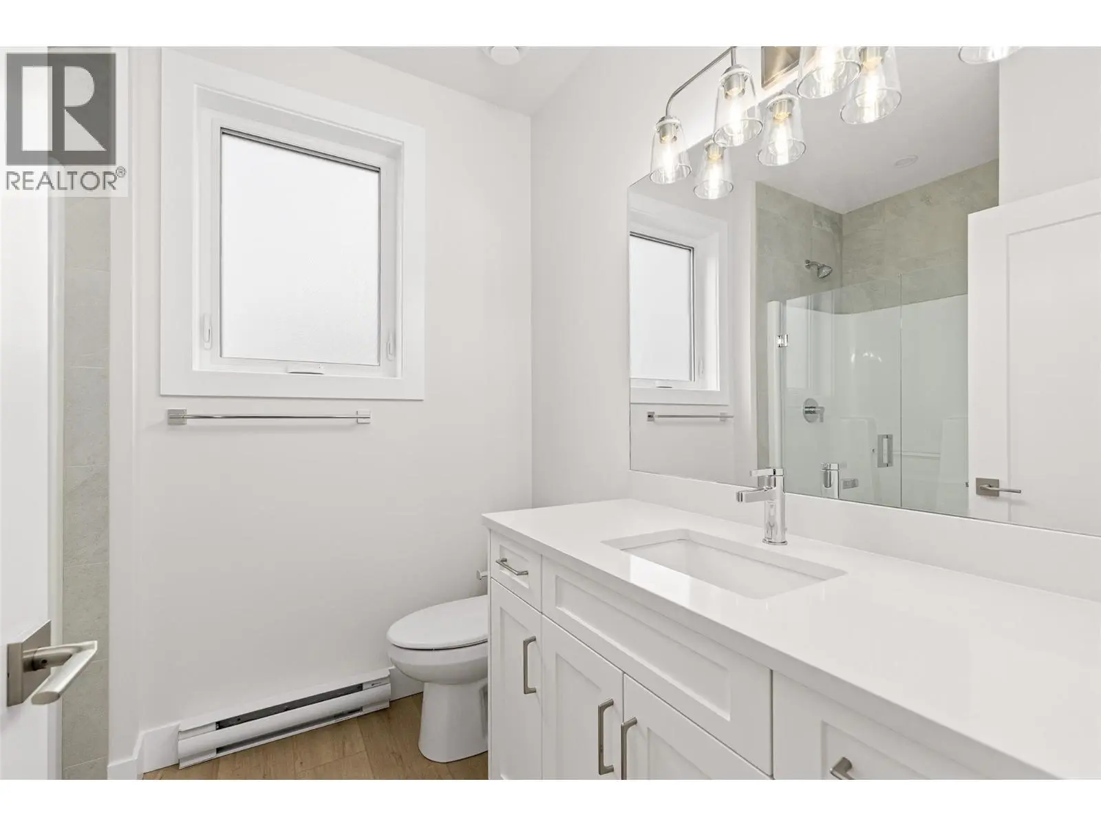 1448 Whistling Pine Place. Kelowna, British Columbia
