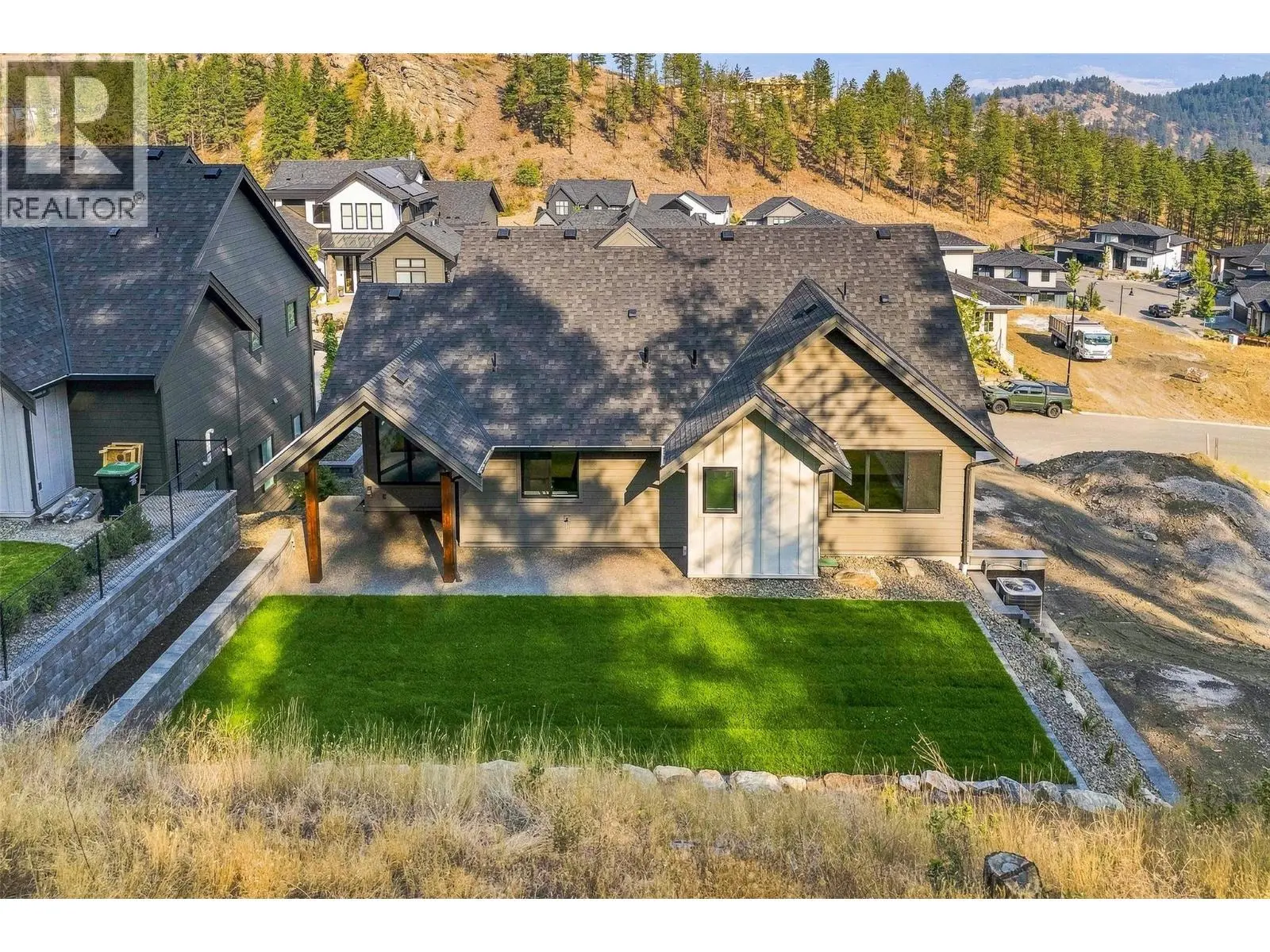 1448 Whistling Pine Place. Kelowna, British Columbia