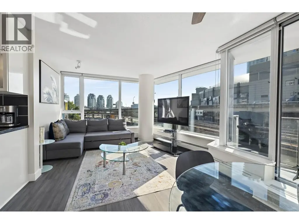 305 689 Abbott Street, Vancouver