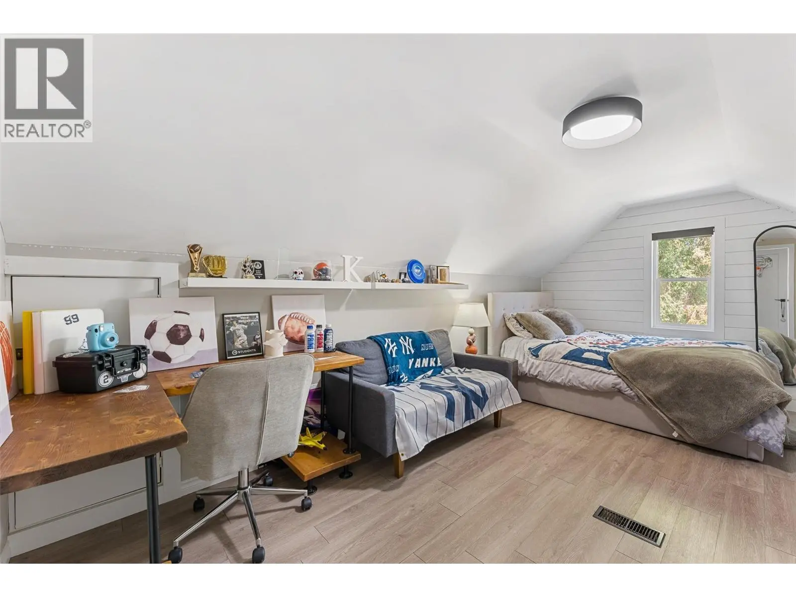 1456 Latta Road. Kelowna, British Columbia