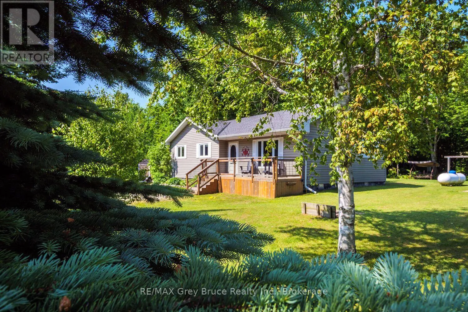 32 Sugarbush Road, South Bruce Peninsula