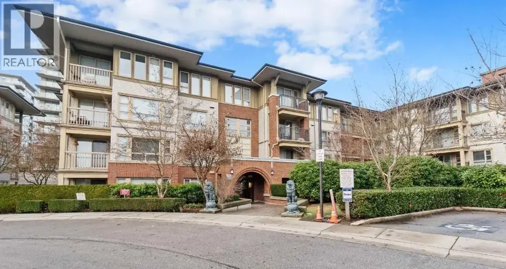 5310 5111 Garden City Road, Richmond