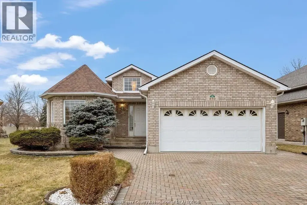 850 Hacienda Court, Windsor