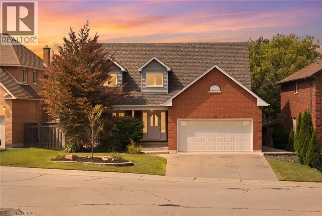 92 National Drive, Hamilton