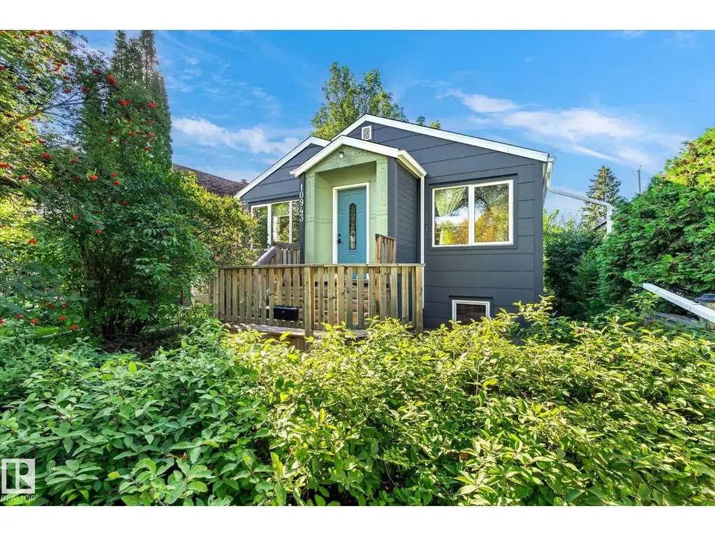 10943 72 Av Nw, Edmonton
