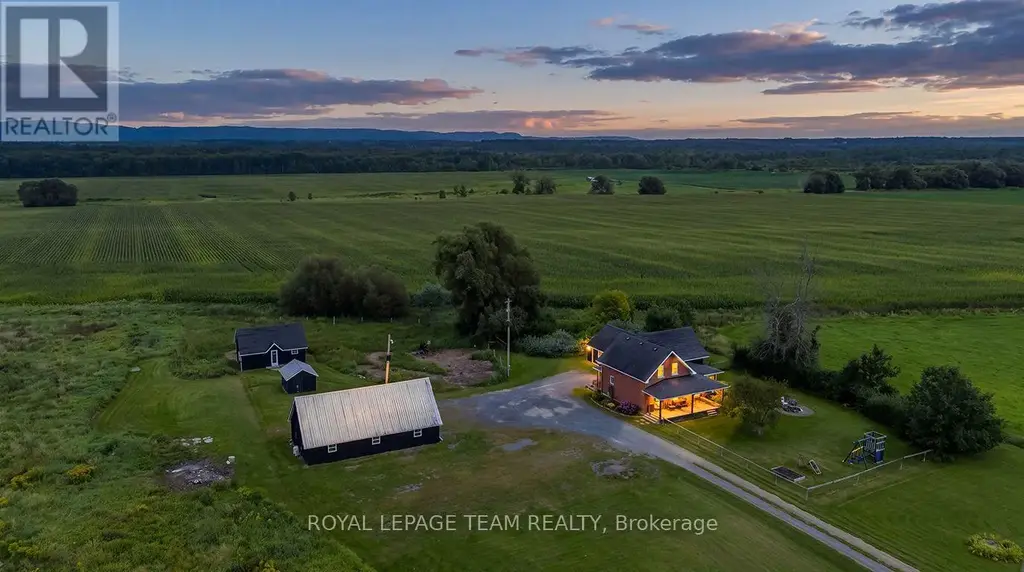 3570 Dunrobin Road, Ottawa