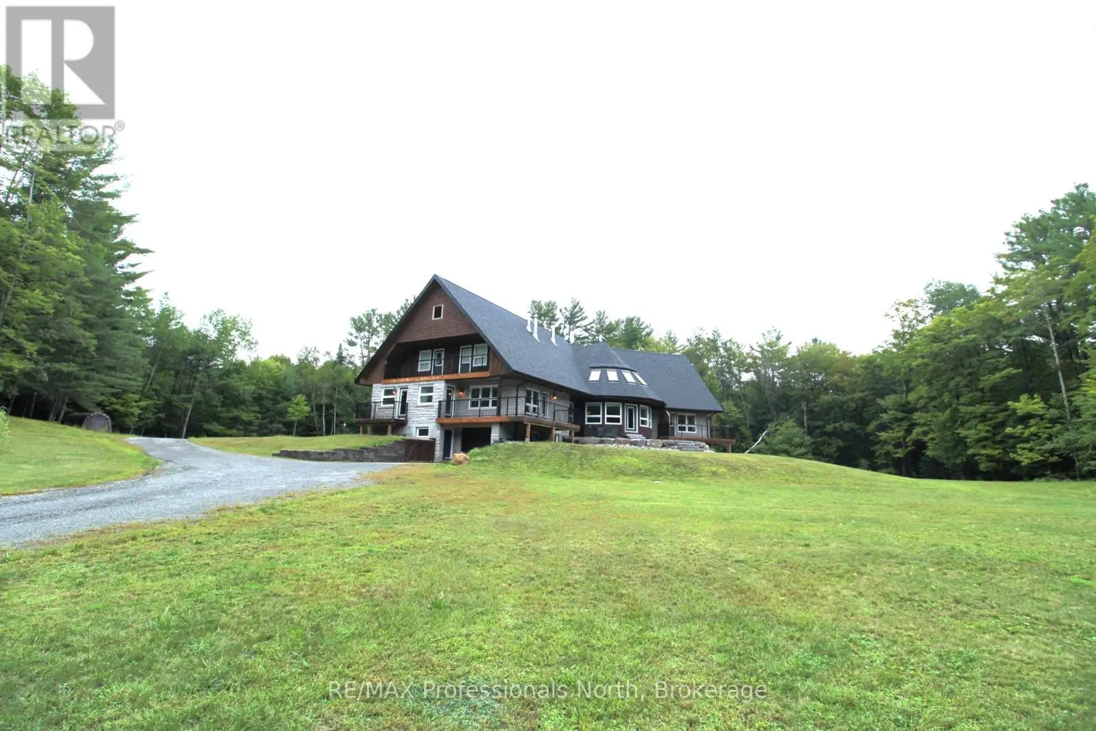 1196 Ravenscliffe Road, Huntsville (Chaffey)
