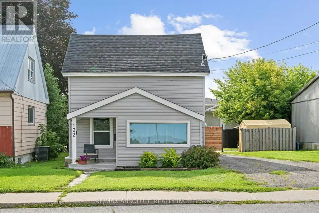 132 Edward Street S, Arnprior