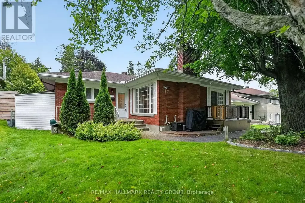 987 Neville Street, Ottawa