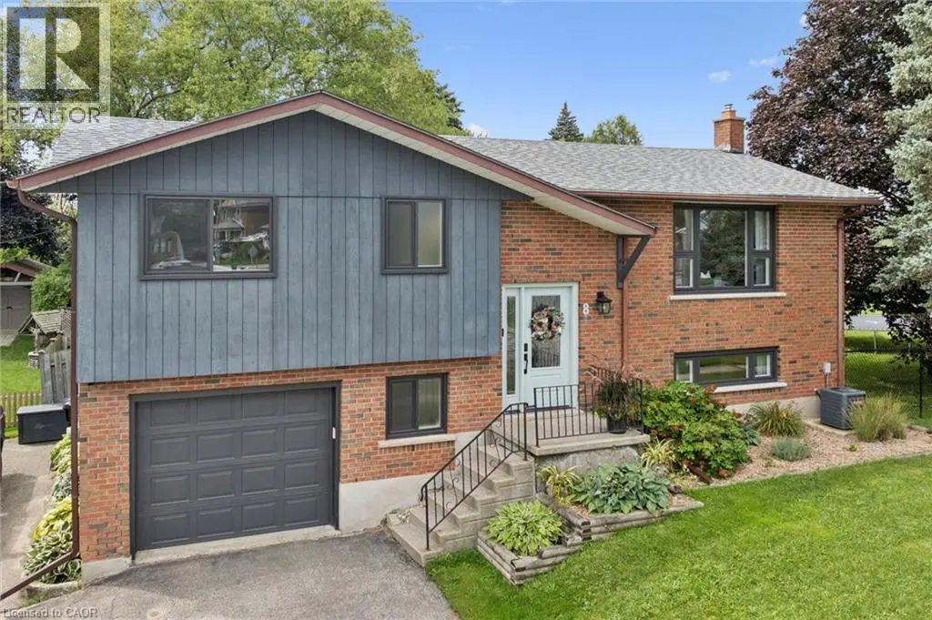 8 Christian Street, Baden