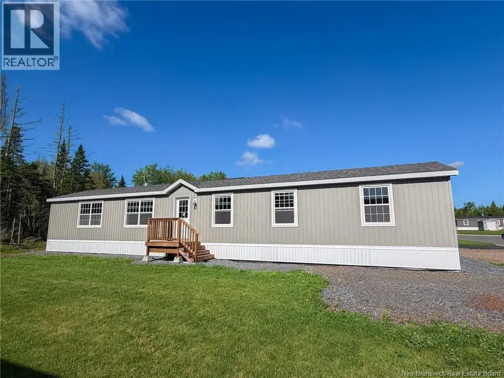 45 Luanne Drive, Waasis