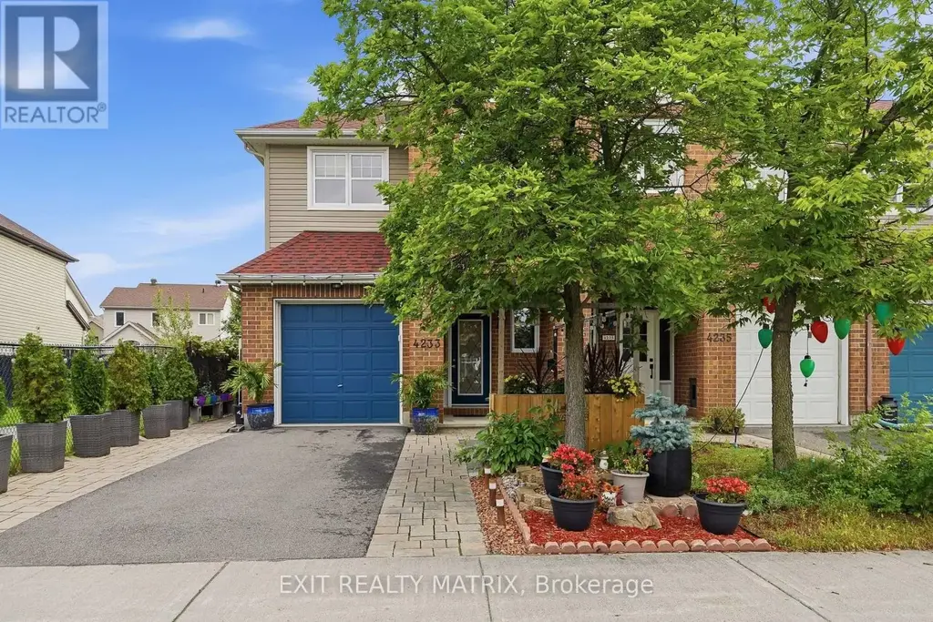 4233 Kelly Farm Drive, Ottawa