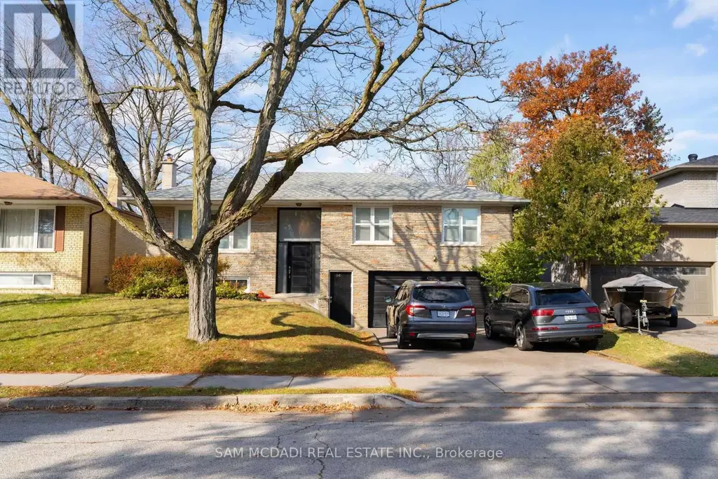 54 Bearbury Drive, Toronto (Markland Wood)