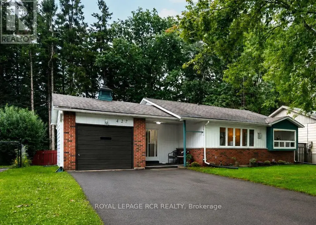 427 Pineview Gardens, Shelburne