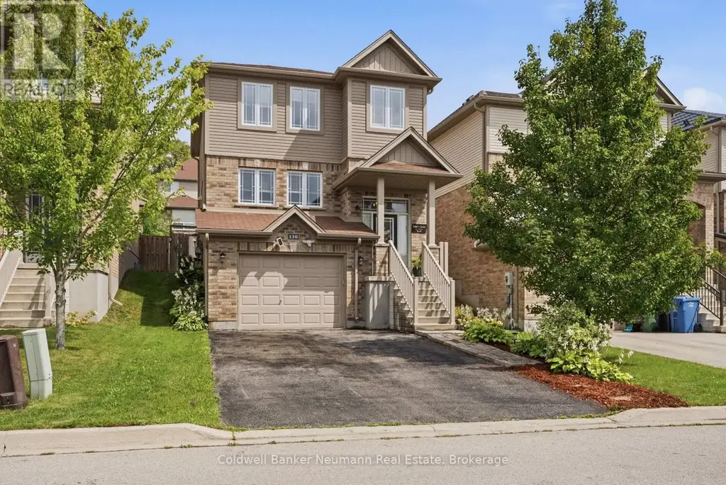 110 Oakes Crescent, Guelph (Grange Road)