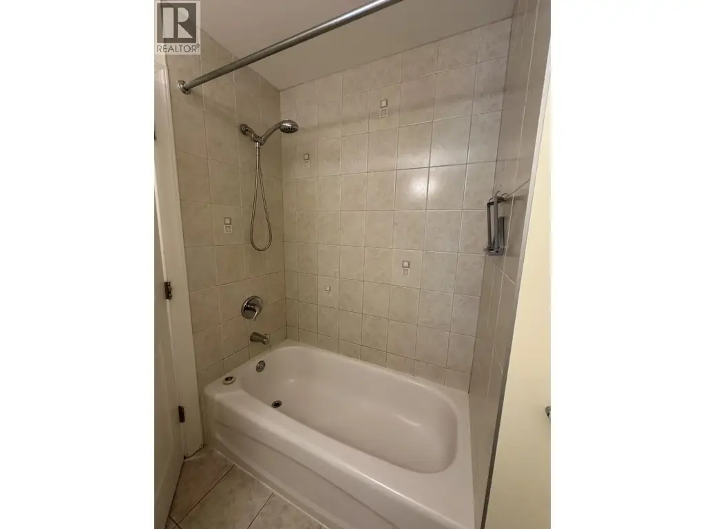 171 E Rockland Road, North Vancouver