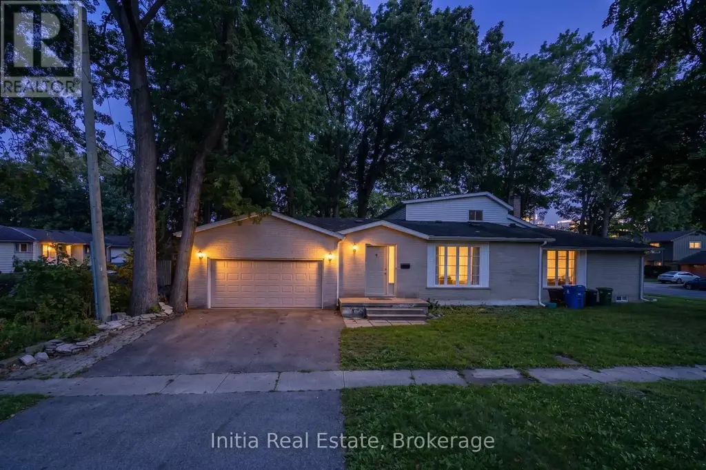 3400 St Patrick's Drive, Windsor