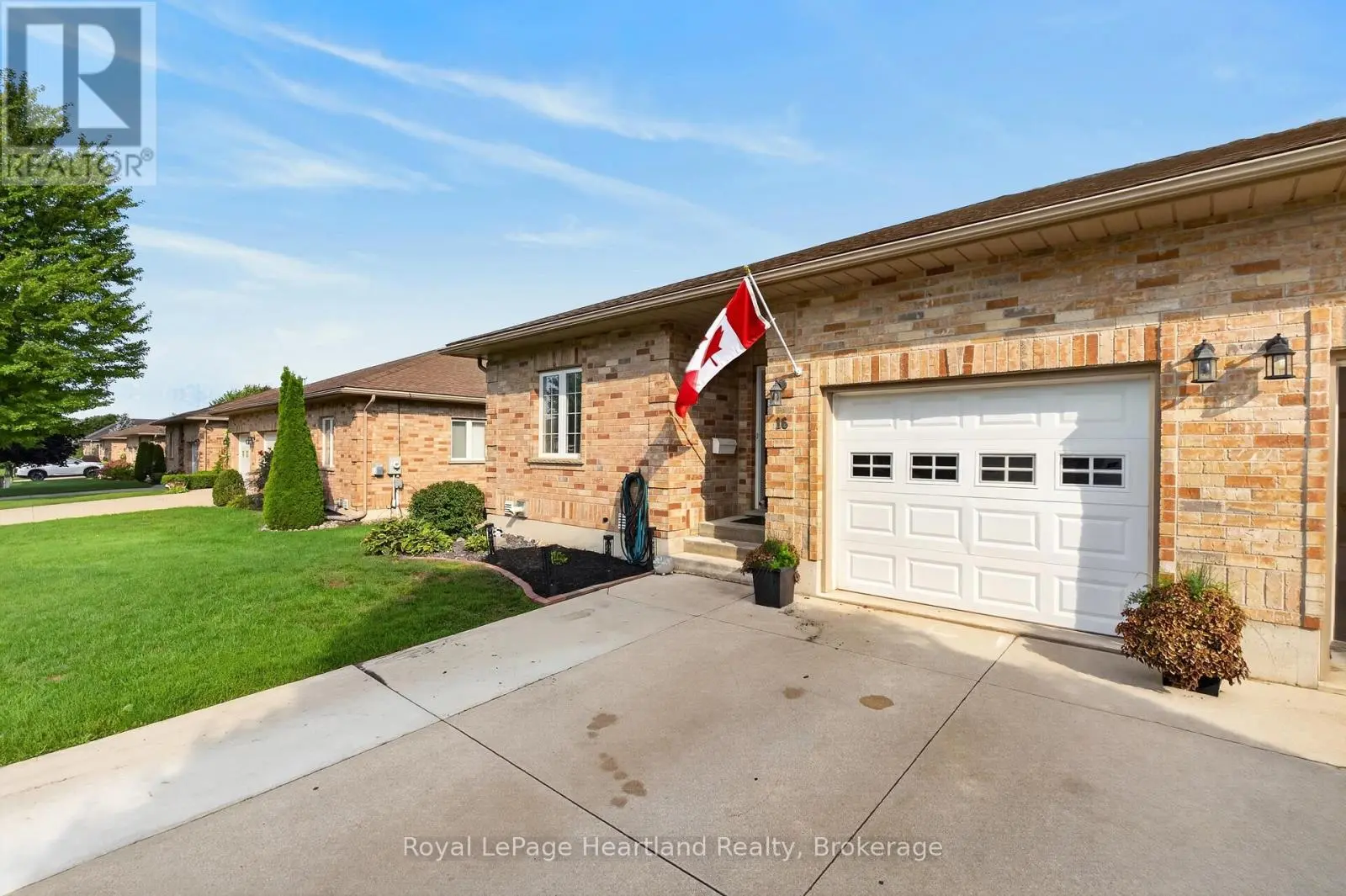 16 Somerset Street, South Huron (Exeter)