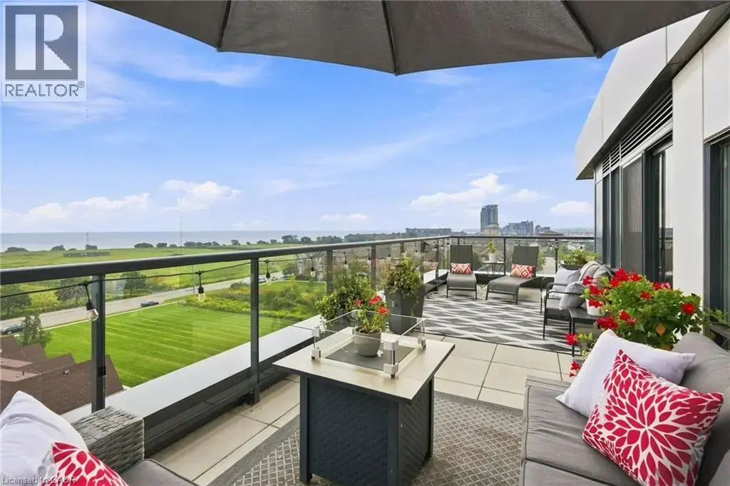 550 North Service Road Unit# 607, Grimsby