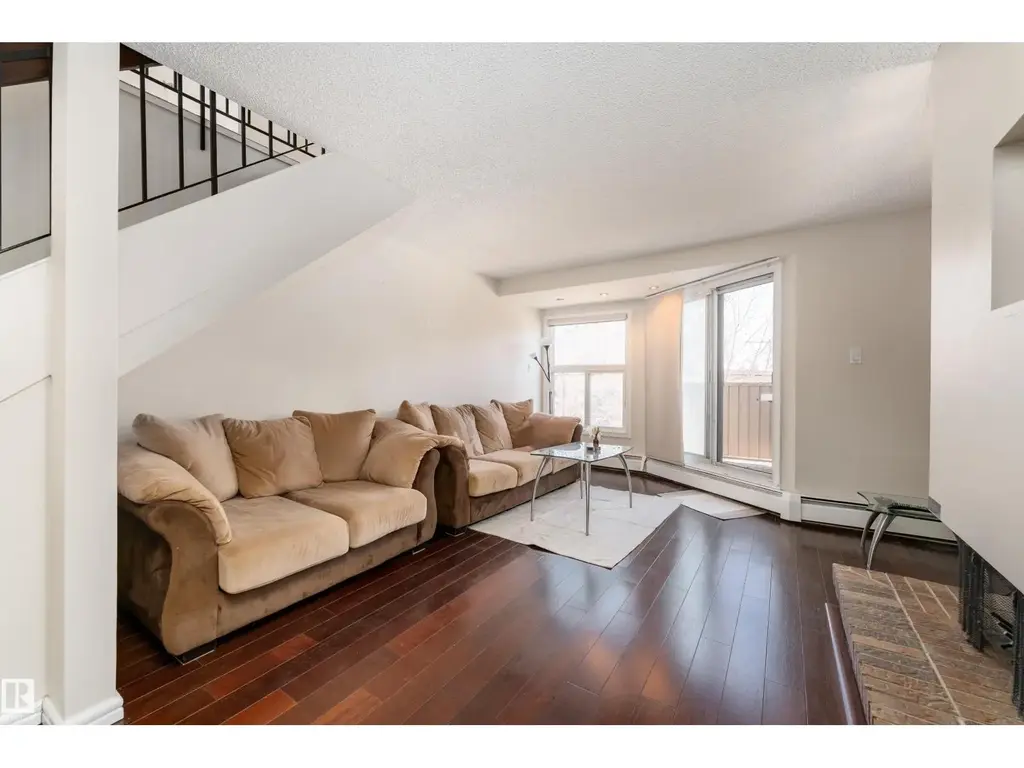 11120 83 Av Nw, Edmonton