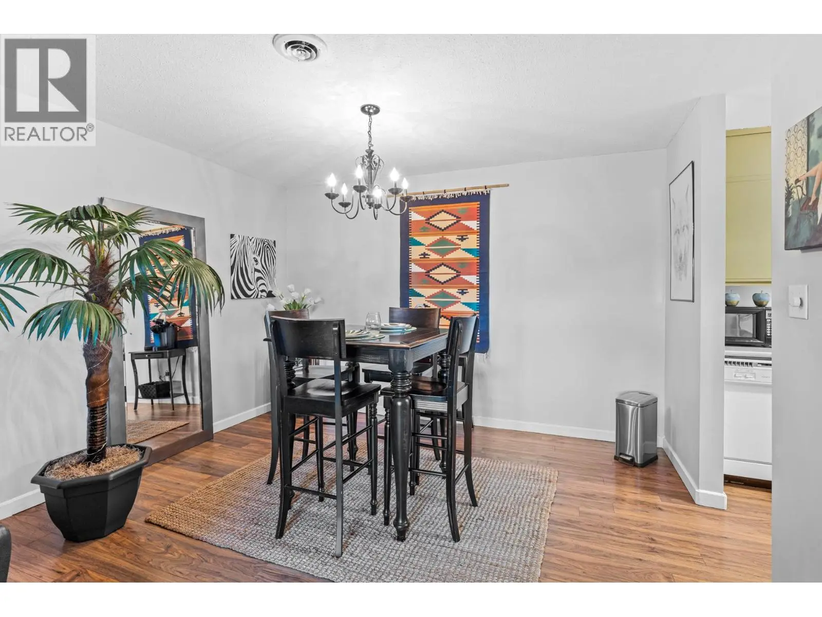 1665 Ufton Court Unit# 218. Kelowna, British Columbia