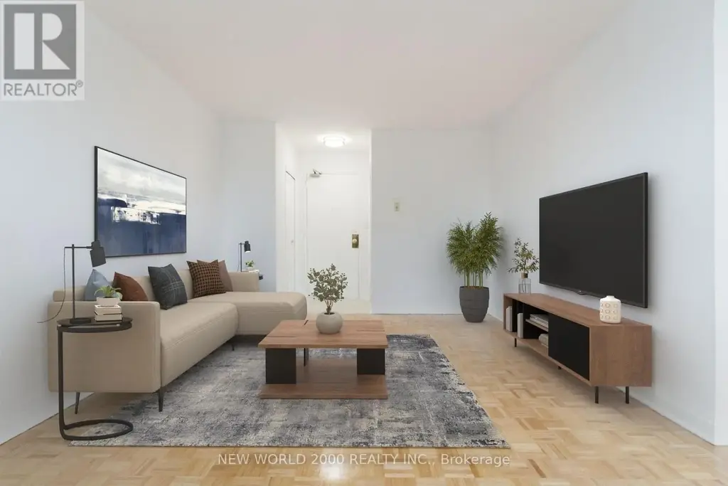 308 - 485 Eglinton Avenue E, Toronto (Mount Pleasant East)