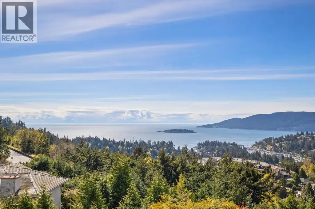 4791 Westwood Place, West Vancouver