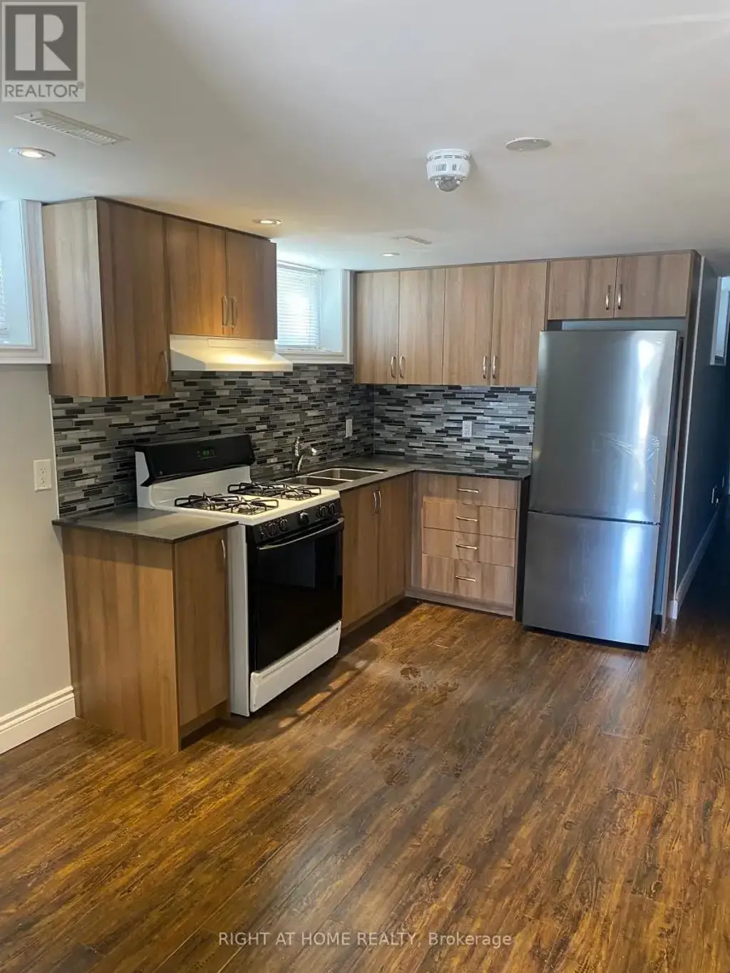 3083 Rymal Road, Mississauga (Applewood)