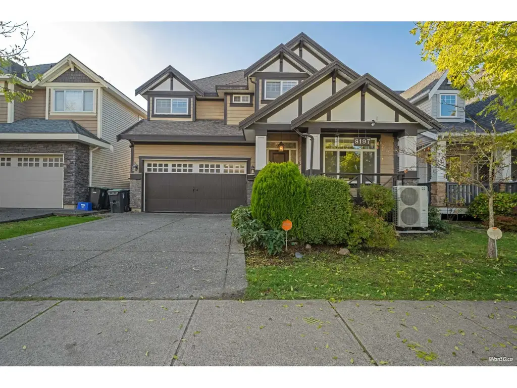 8197 211 Street, Langley