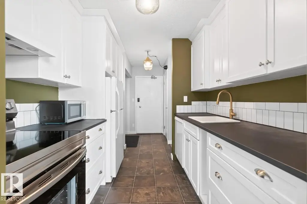 #612 11307 99 Av Nw, Edmonton
