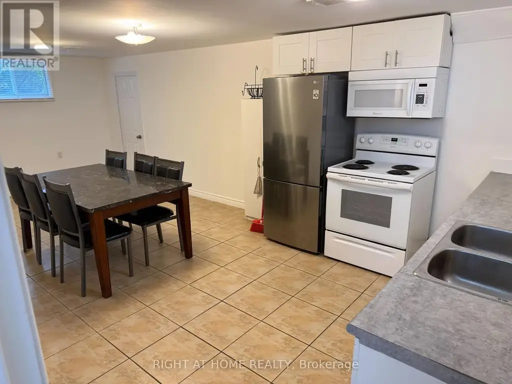 24 Morgan Avenue, Markham (Thornhill)