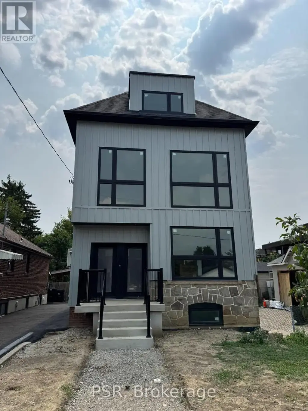 Lower - 99 Ypres Road, Toronto (Keelesdale-Eglinton West)