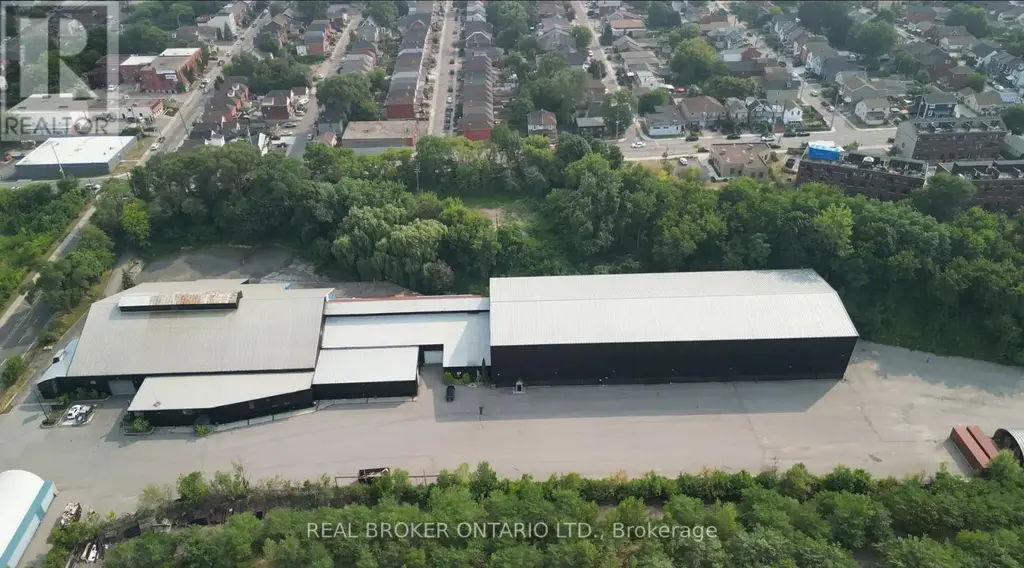 243 Queen Street N, Hamilton (Strathcona)
