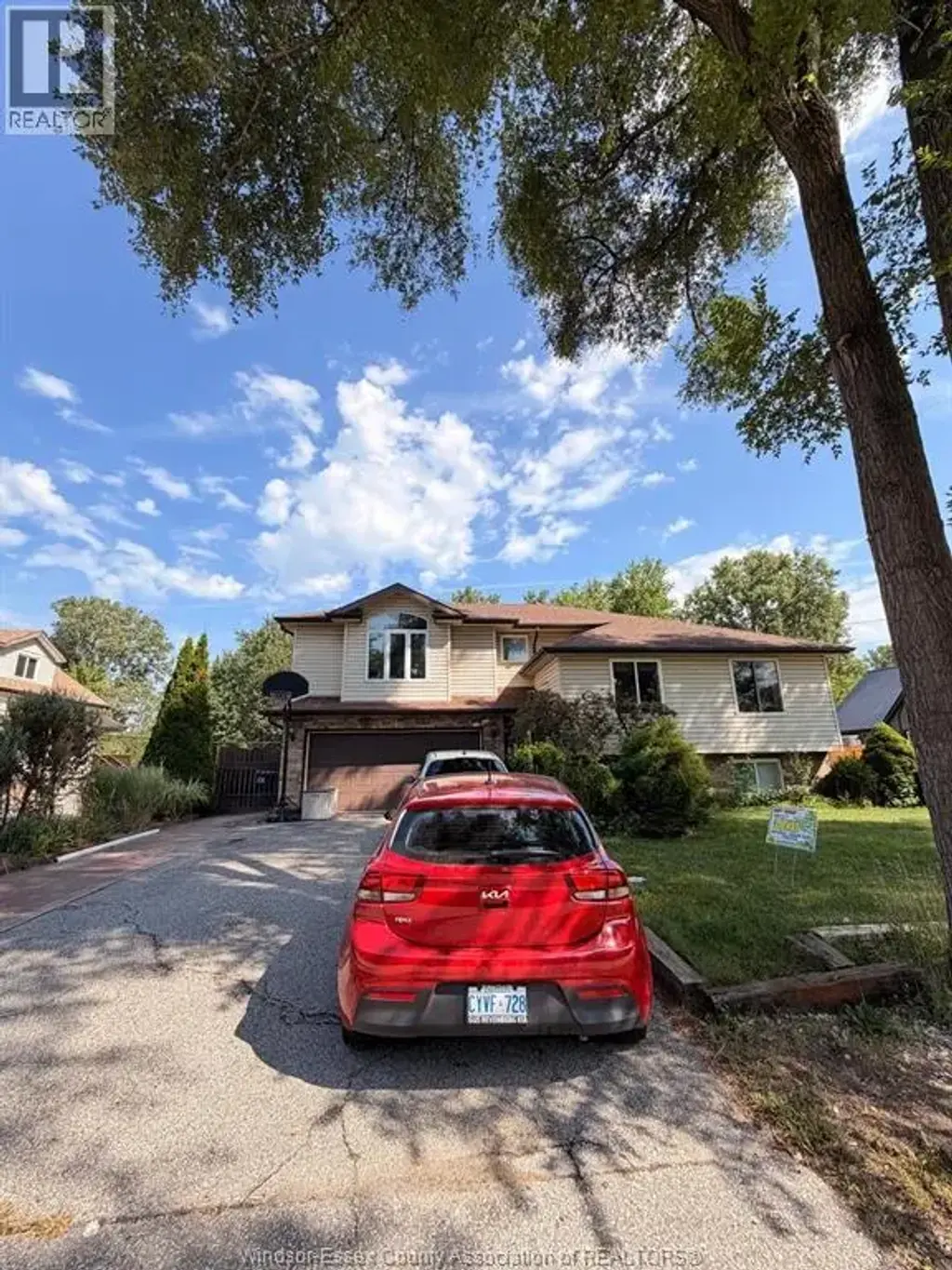 1862 Spring Garden Unit# Main, Windsor