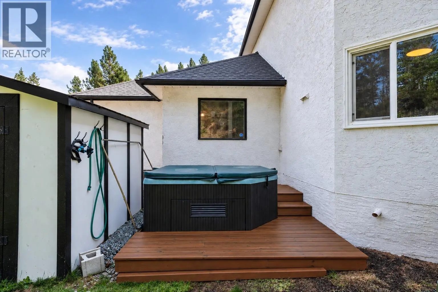 670 Cassiar Road. Kelowna, British Columbia