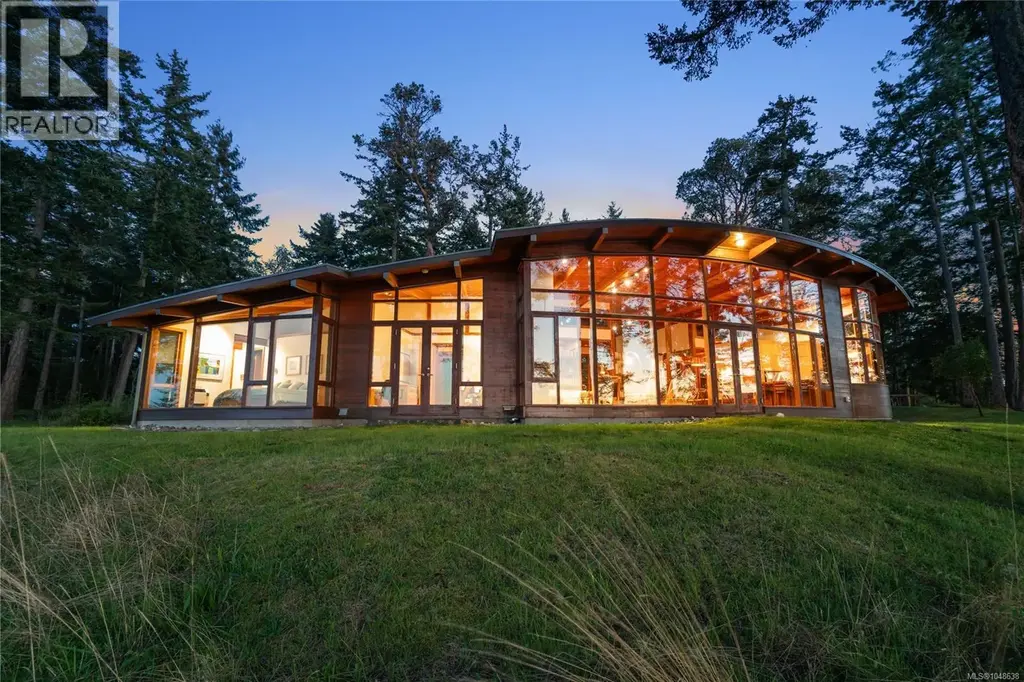 1228 Greenleaf Lane, Sidney Island