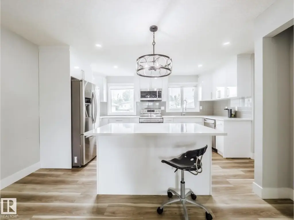 15011 59 St Nw, Edmonton