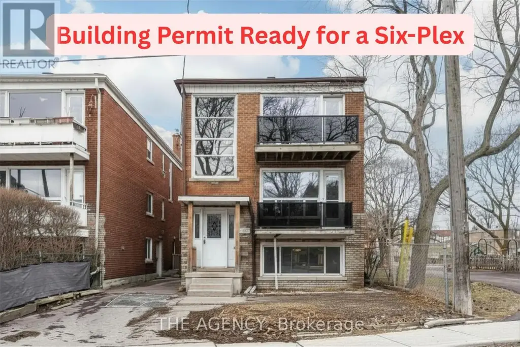 374 Atlas Avenue, Toronto (Oakwood Village)