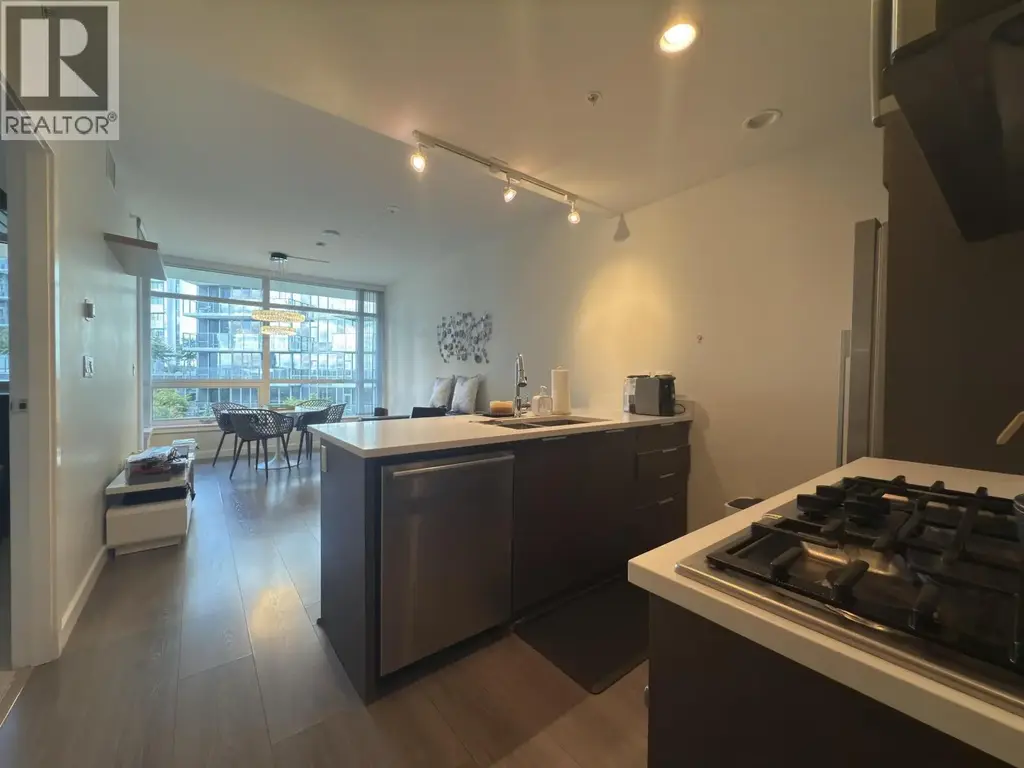 707 8628 Hazelbridge Way, Richmond
