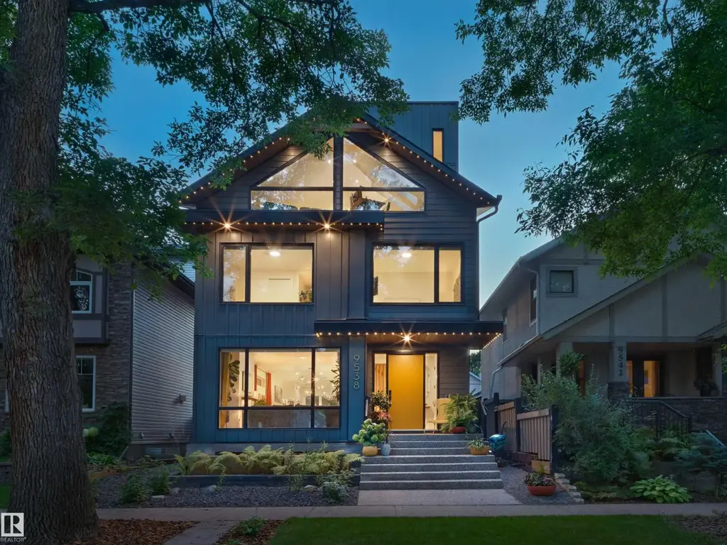 9538 100a St Nw, Edmonton