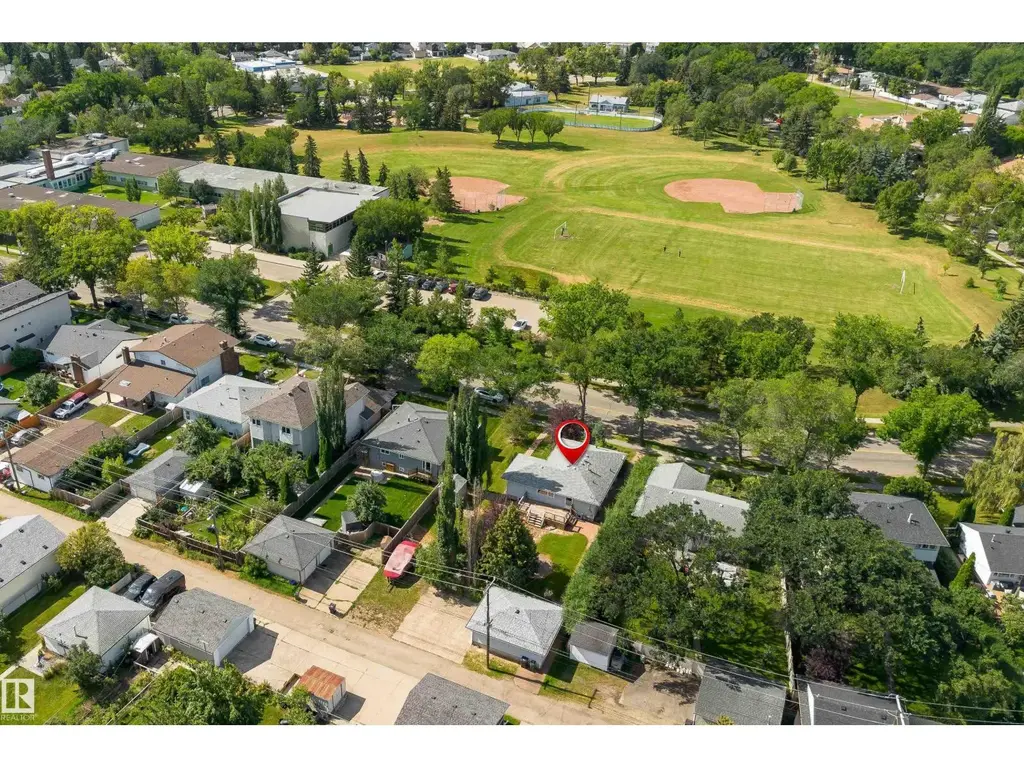9457 79 St Nw, Edmonton