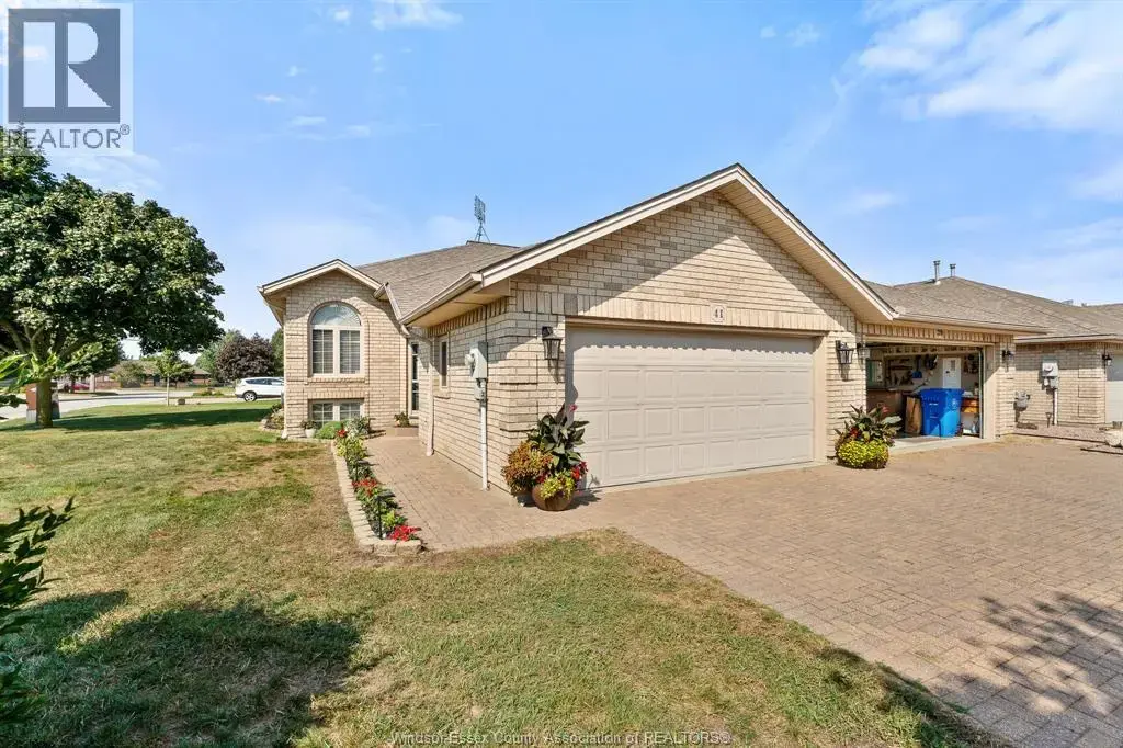 41 Queens Hill Crescent, Leamington