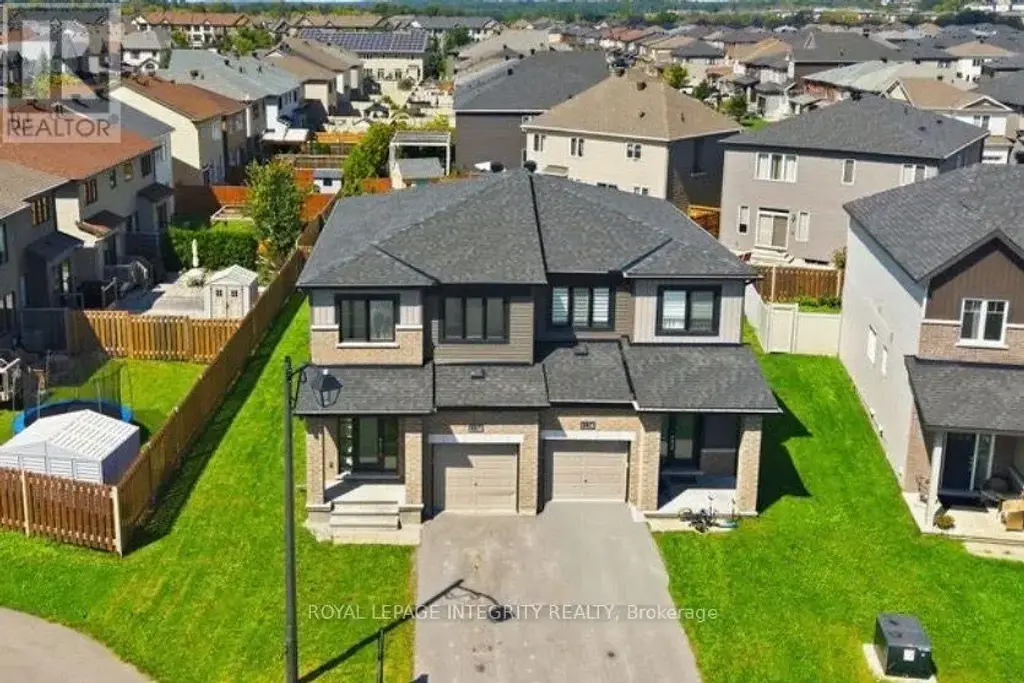 1136 Speedvale Court, Ottawa