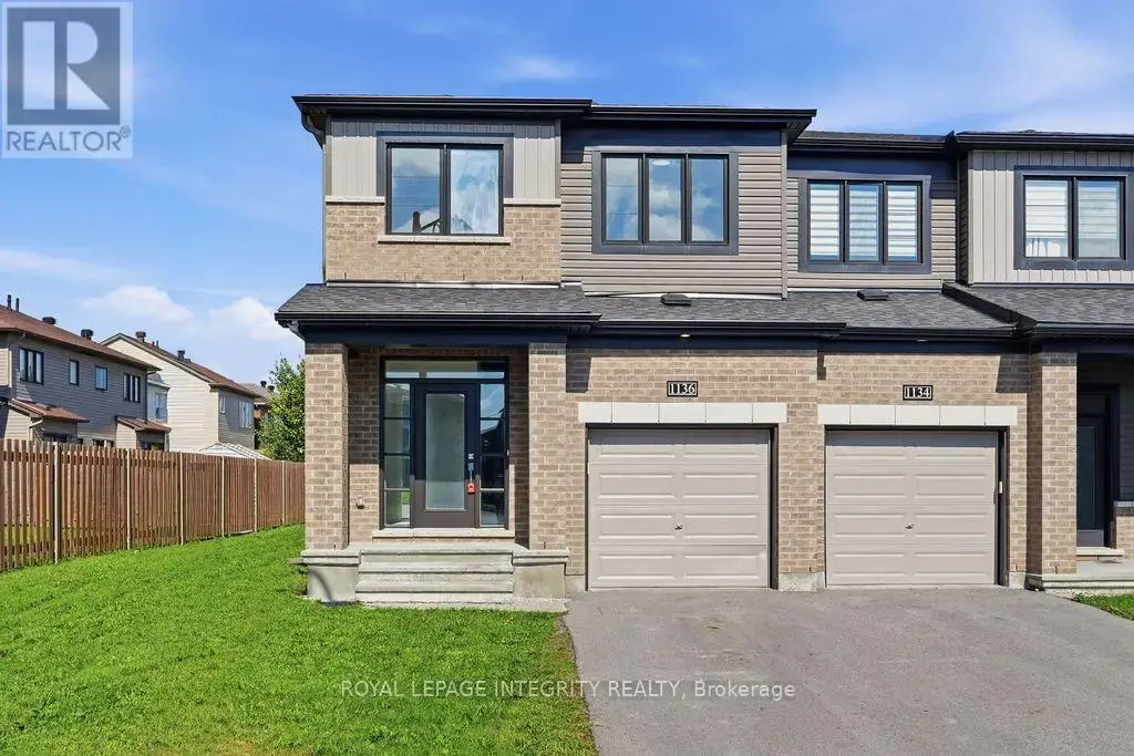 1136 Speedvale Court, Ottawa
