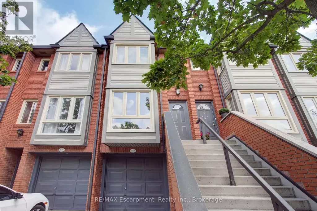 425 - 895 Maple Avenue, Burlington (Brant)