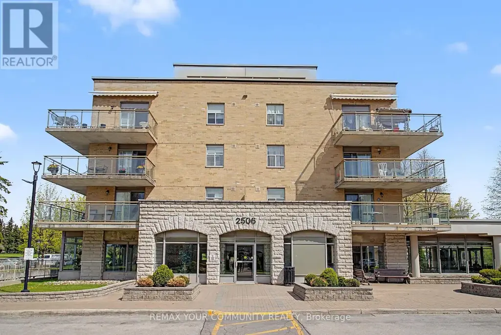 312 - 2506 Rutherford Road, Vaughan (Maple)