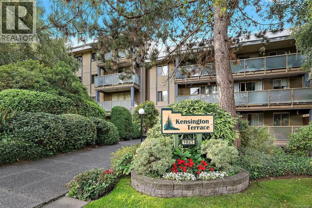 124 1025 Inverness Rd, Saanich