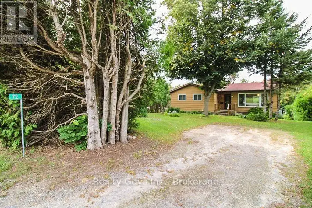 72 Shelter Bay Street, Kawartha Lakes (Emily)