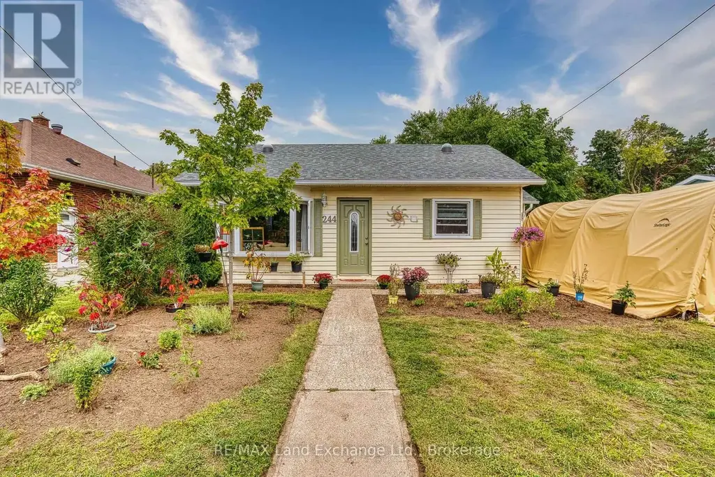 244 Clarendon Street, Saugeen Shores