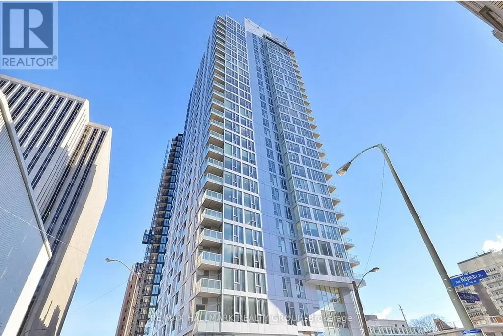 1509 - 179 Metcalfe Street, Ottawa